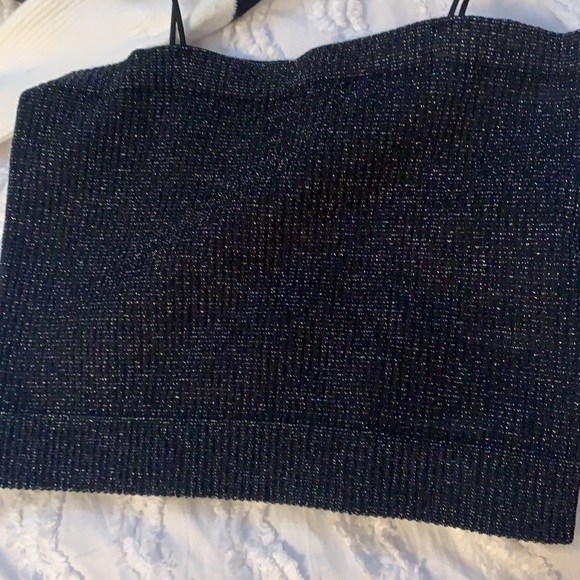 Black sparkly tank top - Picture 3 of 3